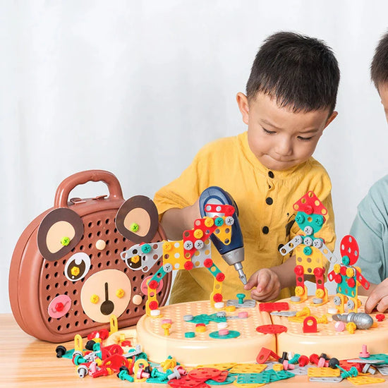 Montessori Leksak – Pusselskruv
